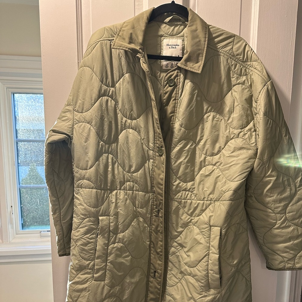 ABERCROMBIE FITCH GREEN QUILTED NYLON COAT